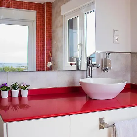 Casa Feitina: Vistas Al Mar, Moderna Y Funcional *